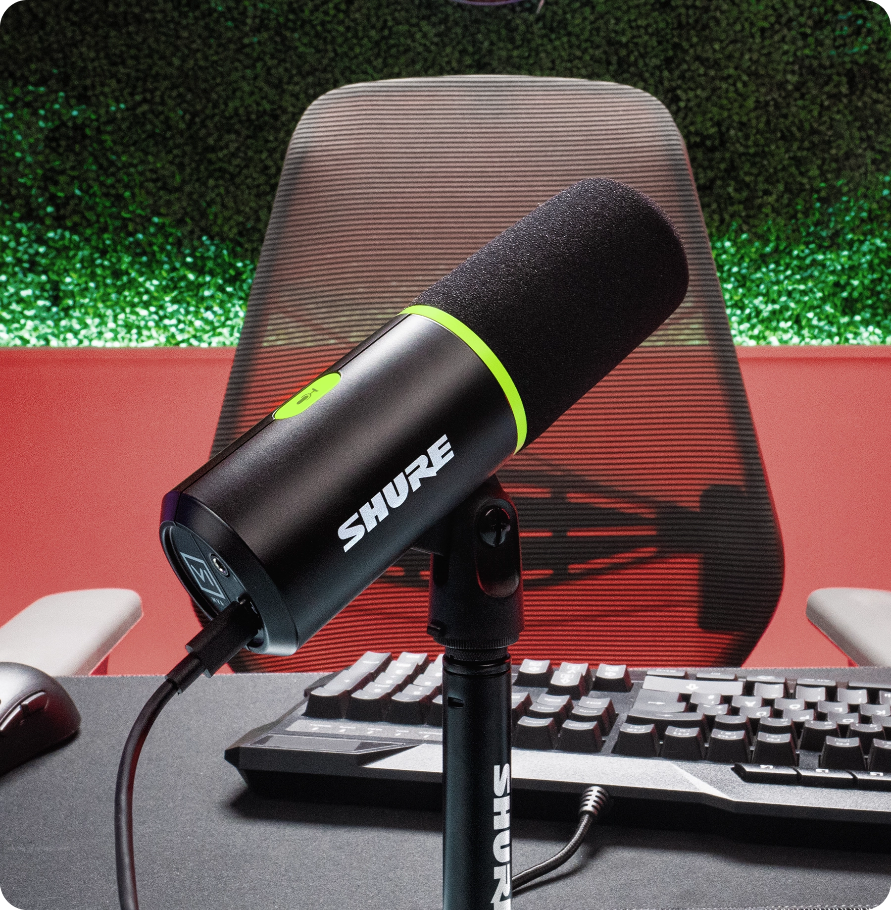 Shure MV6 USB microphone for podcasting, streaming, and music recording, featuring crystal-clear sound quality, adjustable gain control, and headphone monitoring; ideal professional microphone for home studio setups and content creators.